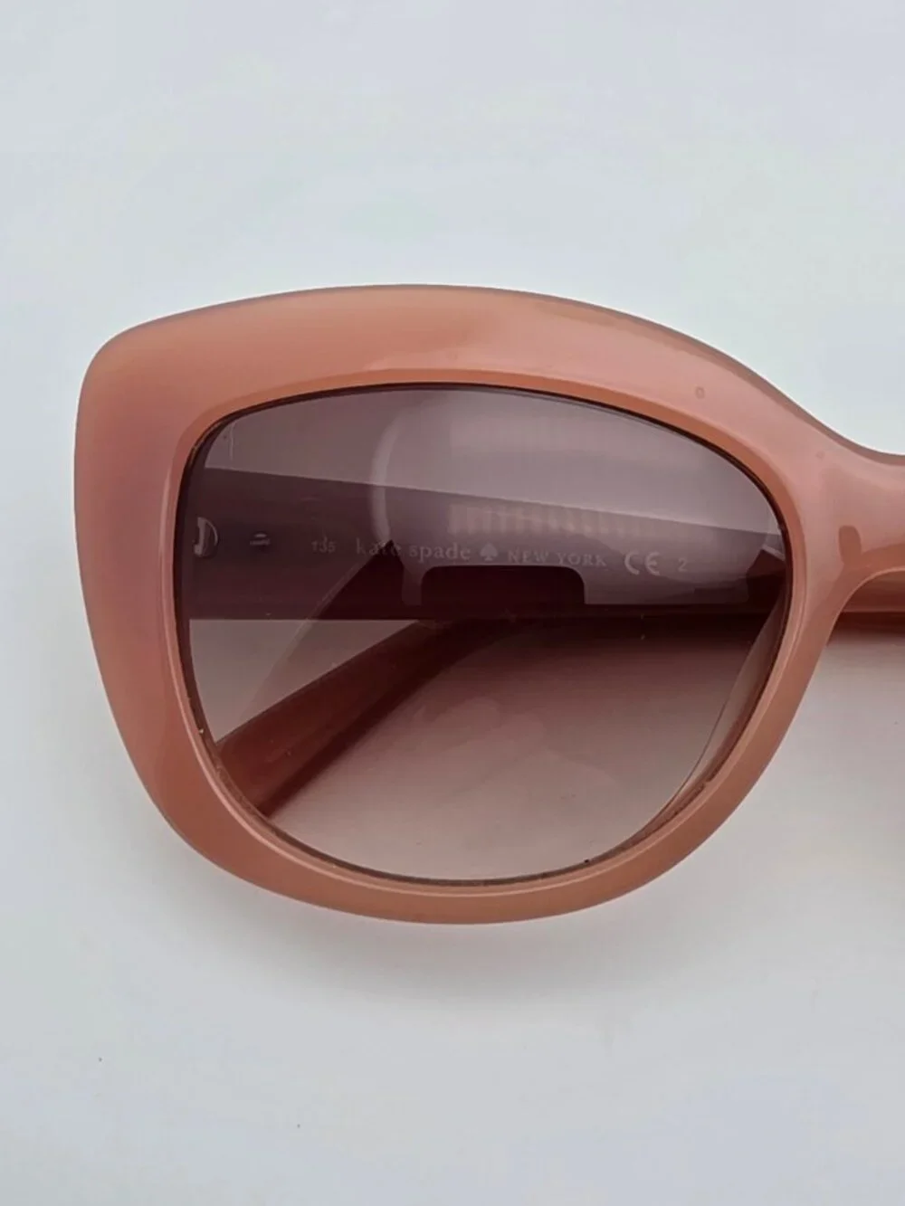 kate spade this listing
